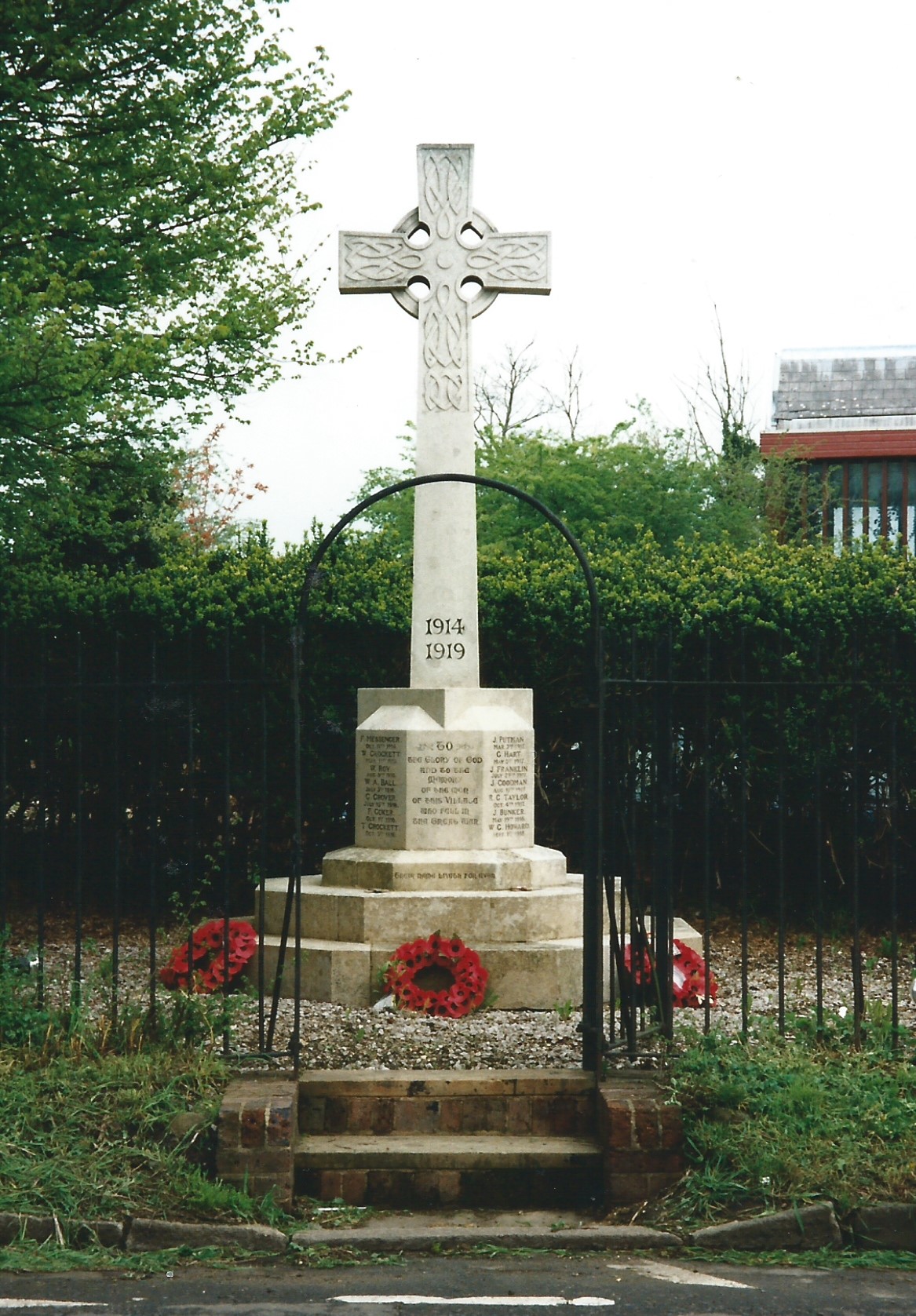 Bourne End War Memorials Online